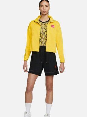 Nike Women's Dri-FIT Retro Fly Basketball Jacket (Vivid Sulfur) Size Medium